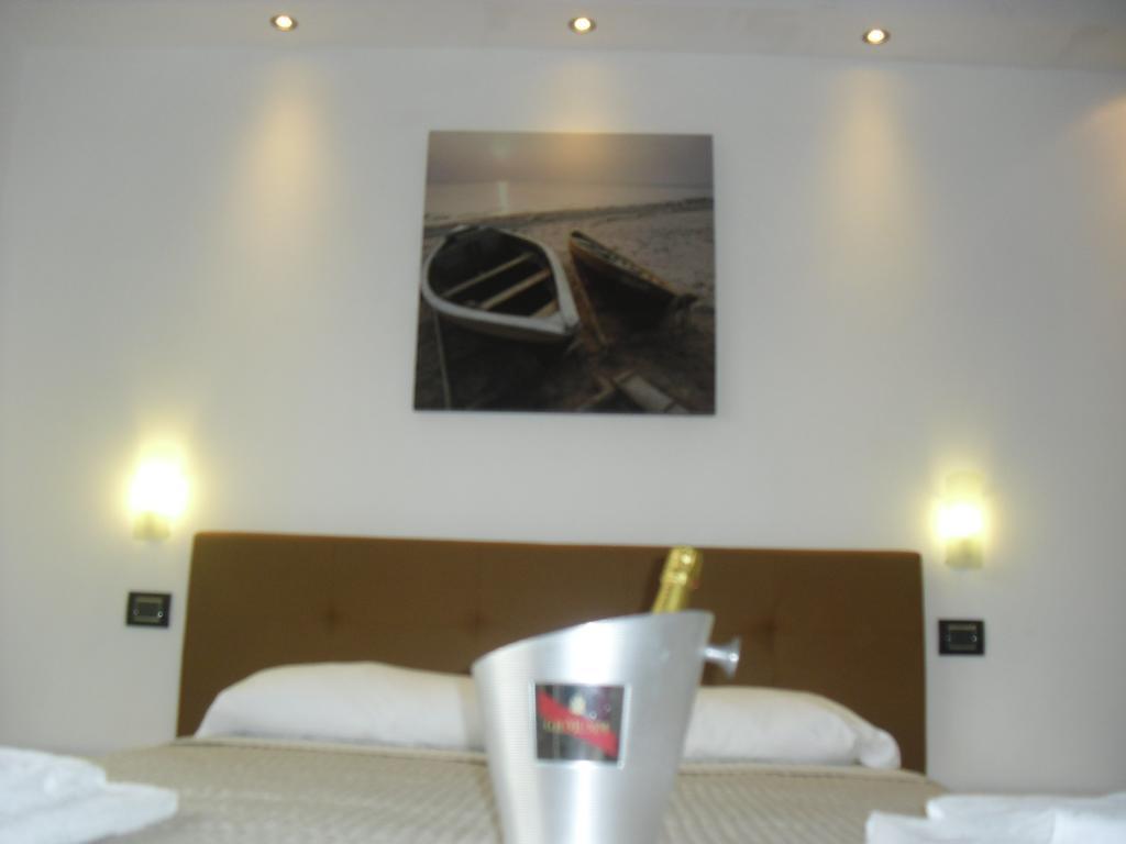 Luce Di Luna Luxury Suites Rome Exterior photo